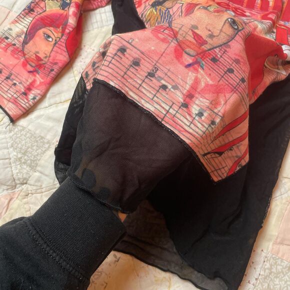 clio rare y2k half solid half mesh top with pink graphic - Picture 6 of 8